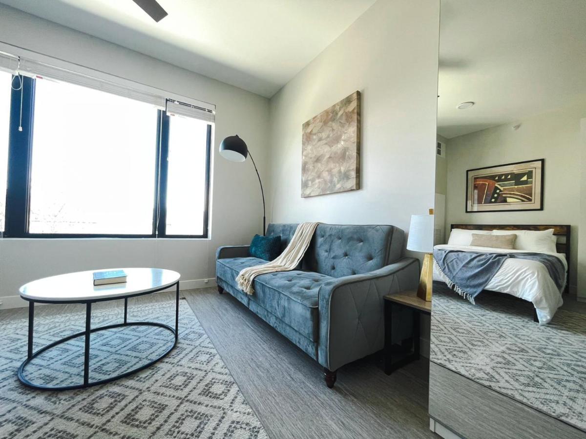 Sleepover Studio Apartments Des Moines Ngoại thất bức ảnh