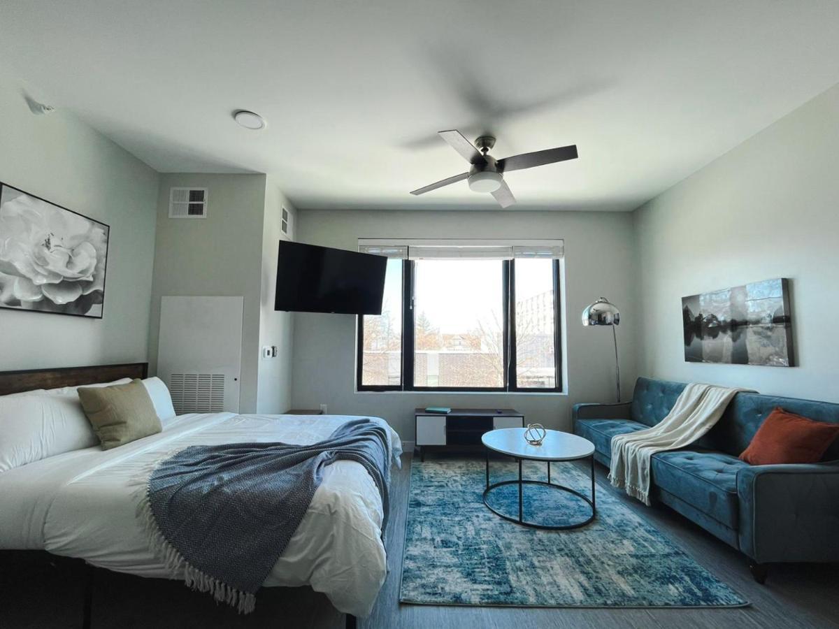 Sleepover Studio Apartments Des Moines Ngoại thất bức ảnh