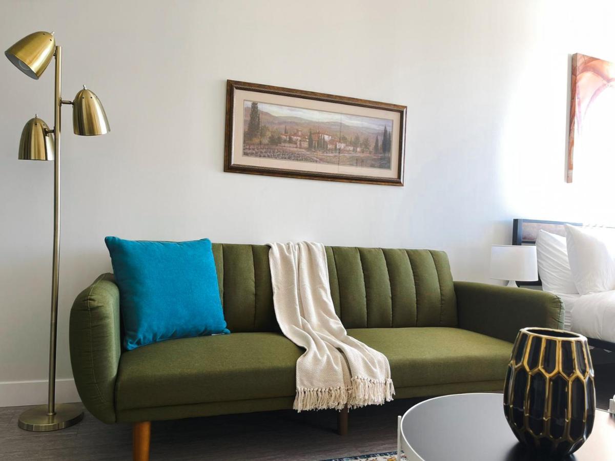 Sleepover Studio Apartments Des Moines Ngoại thất bức ảnh