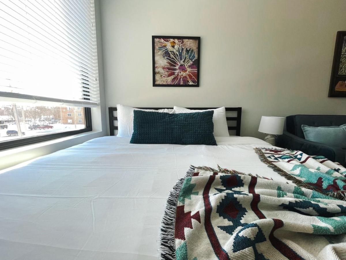 Sleepover Studio Apartments Des Moines Ngoại thất bức ảnh