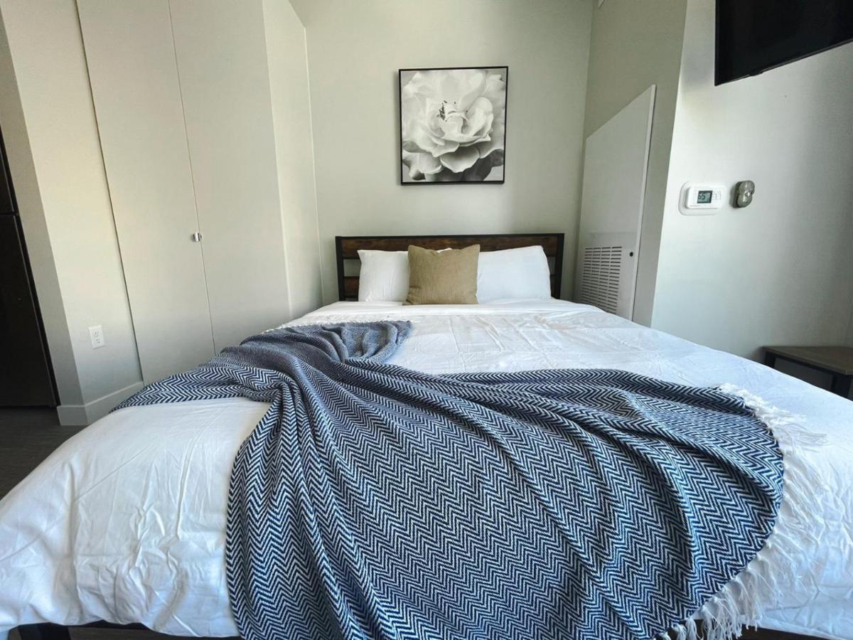Sleepover Studio Apartments Des Moines Ngoại thất bức ảnh